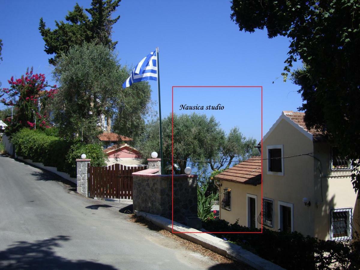 Studio Nausica... A Sense Of Paradise! Agia Pelagia Chlomou エクステリア 写真